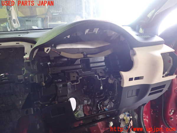 1UPJ-28297505]レクサス・NX300h(AYZ10)ダッシュボード 中古_m0003.jpg