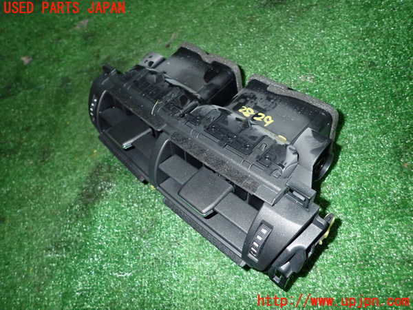 1UPJ-28297528]レクサス・NX300h(AYZ10)エアコン吹き出し口3 (真中) 中古_m0002.jpg