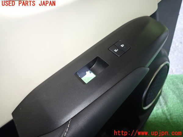 1UPJ-28291264]レクサス・NX300h(AYZ10)左前ドア内張り 中古_m0003.jpg