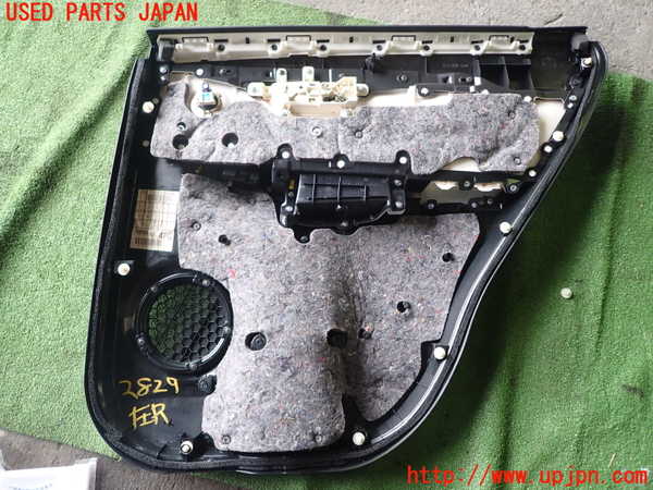 1UPJ-28291324]レクサス・NX300h(AYZ10)左後ドア内張り 中古_m0004.jpg