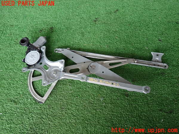 2UPJ-28301236]ハイエースバン200系(TRH200V)右前レギュレーターモーター 中古_m0001.jpg