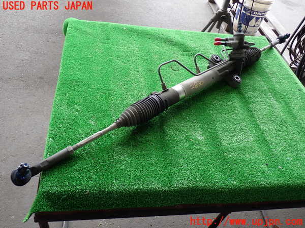 2UPJ-28304235]ハイエースバン200系(TRH200V)パワステギアボックス 中古_m0001.jpg