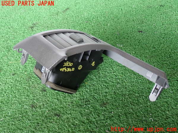 2UPJ-28307526]ハイエースバン200系(TRH200V)エアコン吹き出し口1 (右) 中古_m0002.jpg