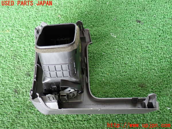 2UPJ-28307526]ハイエースバン200系(TRH200V)エアコン吹き出し口1 (右) 中古_m0003.jpg