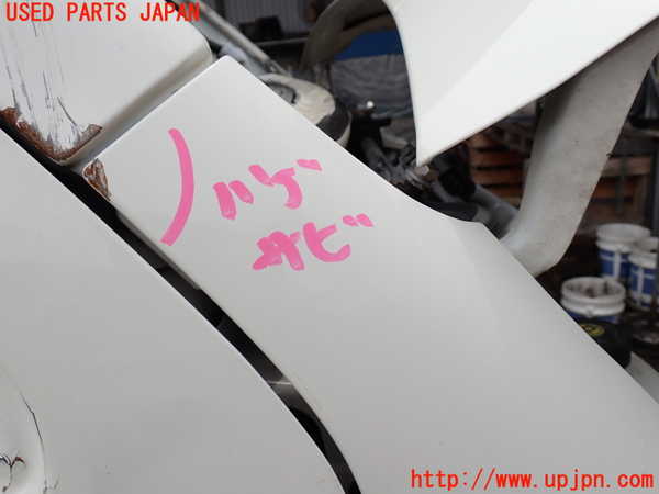 2UPJ-28311100]ハイエースバン200系(KDH206V)右前コーナーパネル 中古_m0002.jpg