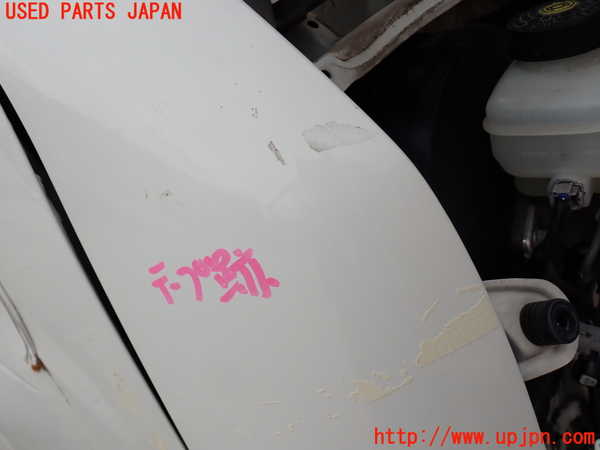 2UPJ-28311100]ハイエースバン200系(KDH206V)右前コーナーパネル 中古_m0003.jpg