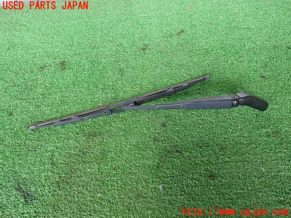 2UPJ-28311661]ハイエースバン200系(KDH206V)リアワイパーアーム1 中古_m0001.jpg