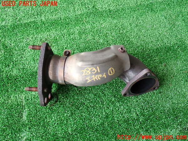 2UPJ-28312631]ハイエースバン200系(KDH206V)フロントパイプ1 中古_m0001.jpg