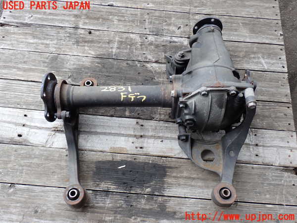 2UPJ-28314350]ハイエースバン200系(KDH206V)フロントデフ 中古_m0001.jpg