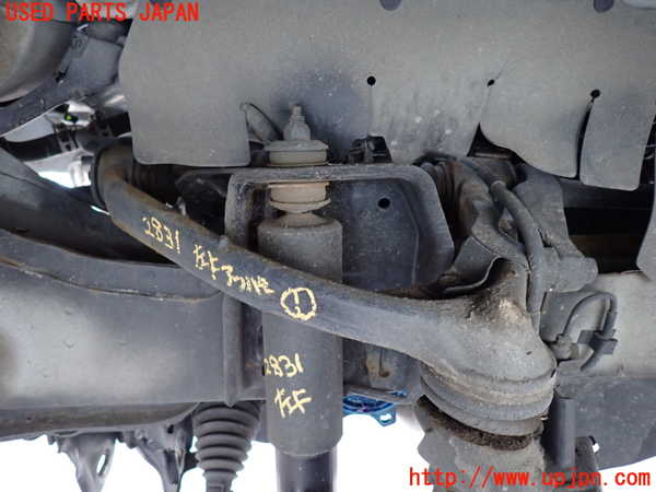 2UPJ-28315136]ハイエースバン200系(KDH206V)左フロントアッパーアーム1 中古_m0001.jpg