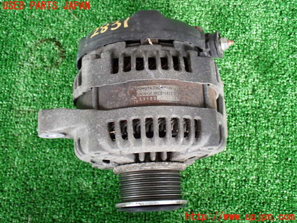 2UPJ-28316015]ハイエースバン200系(KDH206V)オルタネーター(ダイナモ) 中古_m0001.jpg
