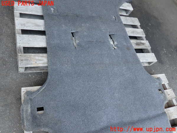 2UPJ-28317795]ハイエースバン200系(KDH206V)フロアーカーペット 中古_m0003.jpg