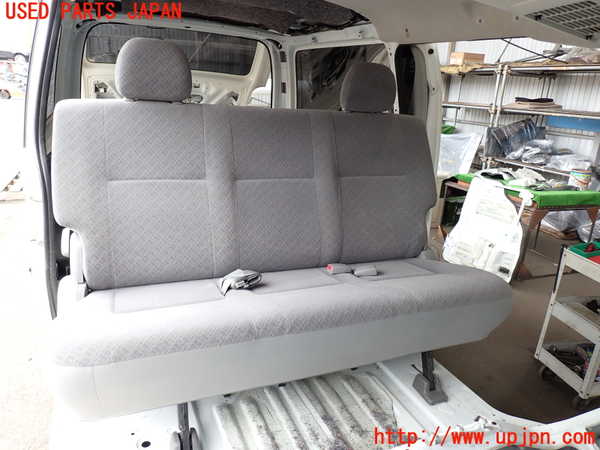 2UPJ-28317125]ハイエースバン200系(KDH206V)2列目シート 中古_m0001.jpg