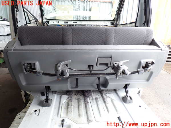 2UPJ-28317125]ハイエースバン200系(KDH206V)2列目シート 中古_m0005.jpg
