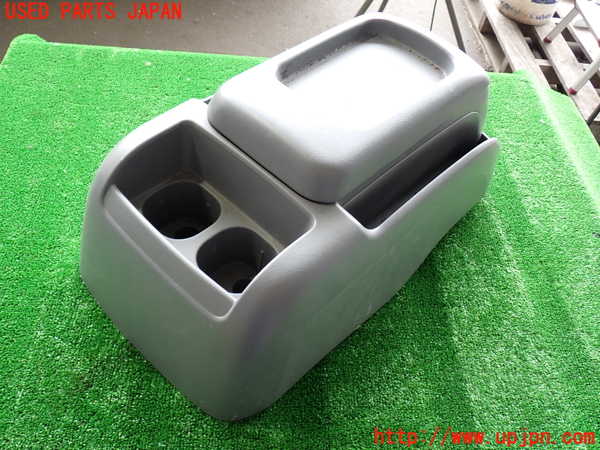 2UPJ-28317540]ハイエースバン200系(KDH206V)センターコンソール 中古_m0003.jpg