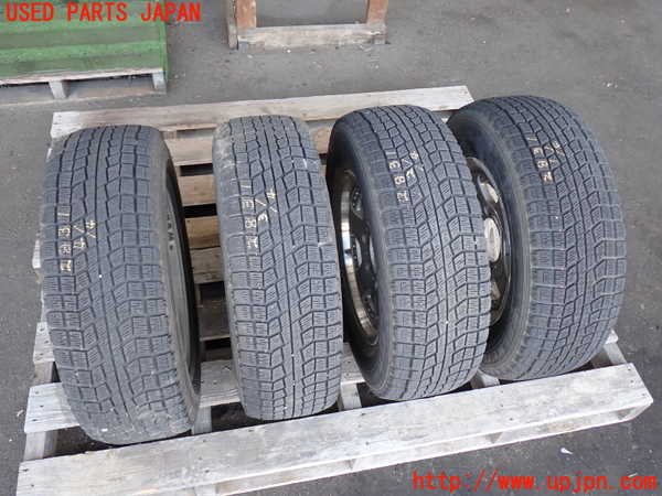 2UPJ-28319025]ハイエースバン200系(KDH206V)タイヤ　ホイール　4本セット 215/70R15 ジャンク品 中古_m0003.jpg