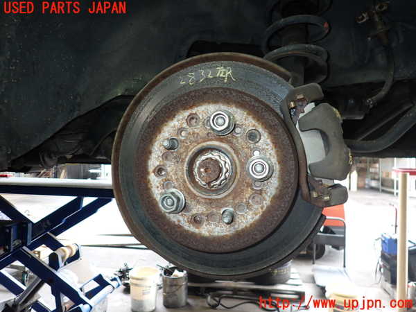 2UPJ-28324305]ソアラ(JZZ31)左リアナックルハブ 中古 レクサス・SC430_m0002.jpg
