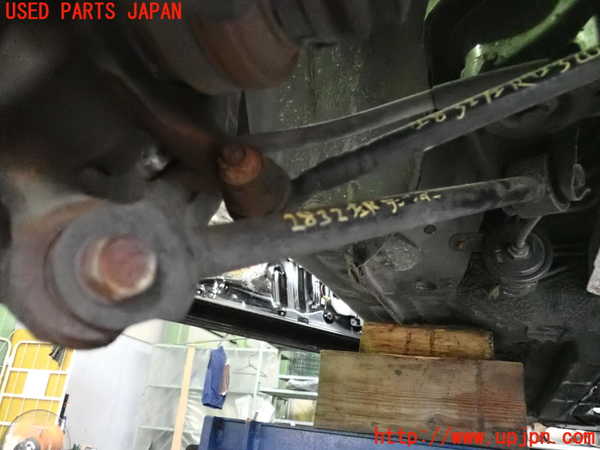 2UPJ-28325330]ソアラ(JZZ31)左リアテンションロッド 中古_m0001.jpg