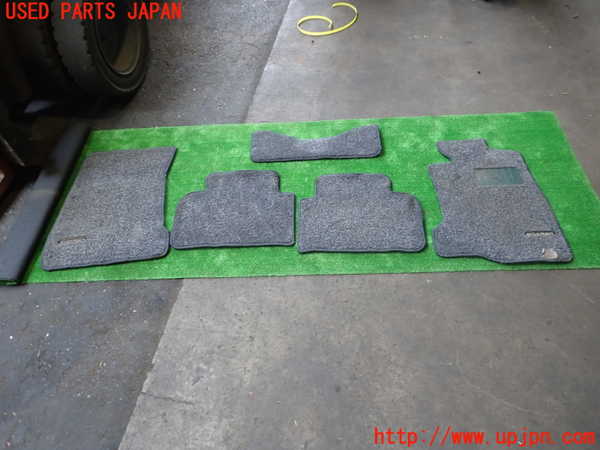 2UPJ-28327800]ソアラ(JZZ31)フロアマット 中古_m0001.jpg