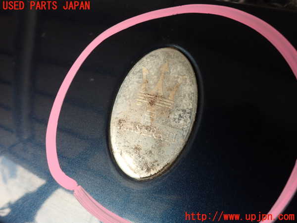 2UPJ-28331010]マセラティ・クアトロポルテ(MQP)フロントバンパー 中古_m0002.jpg