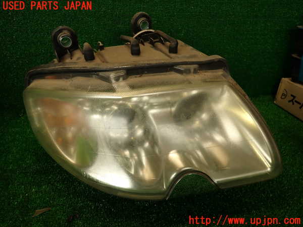 2UPJ-28331130]マセラティ・クアトロポルテ(MQP)右ヘッドライト HID 中古_m0001.jpg