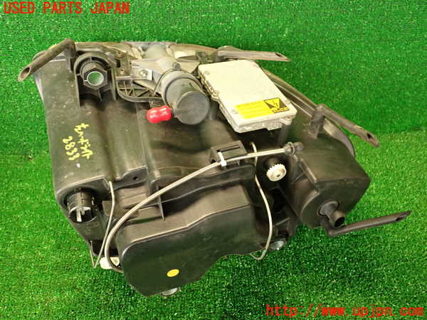 2UPJ-28331132]マセラティ・クアトロポルテ(MQP)左ヘッドライト HID 中古_m0004.jpg