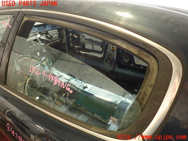 2UPJ-28331320]マセラティ・クアトロポルテ(MQP)左後ドア 中古_m0004.jpg