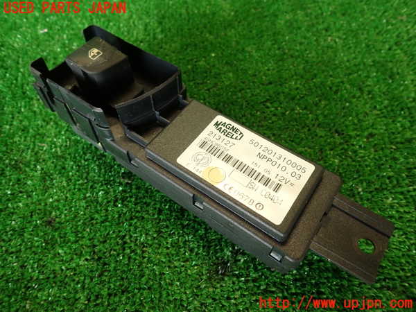 2UPJ-28336240]マセラティ・クアトロポルテ(MQP)右前パワーウィンドウスイッチ 中古_m0001.jpg