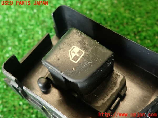 2UPJ-28336240]マセラティ・クアトロポルテ(MQP)右前パワーウィンドウスイッチ 中古_m0002.jpg