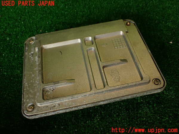 2UPJ-28336115]マセラティ・クアトロポルテ(MQP)ミッションコンピューター 中古_m0002.jpg