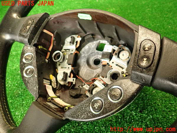 2UPJ-28337855]マセラティ・クアトロポルテ(MQP)ステアリングホイール (ジャンク品) 中古_m0002.jpg