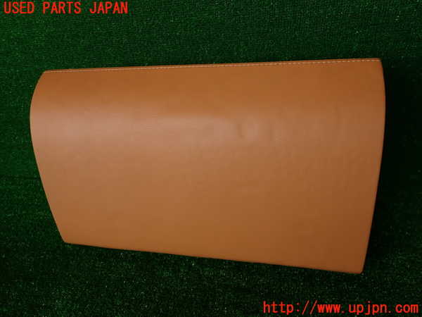 2UPJ-28337516]マセラティ・クアトロポルテ(MQP)グローブボックス1 中古_m0001.jpg