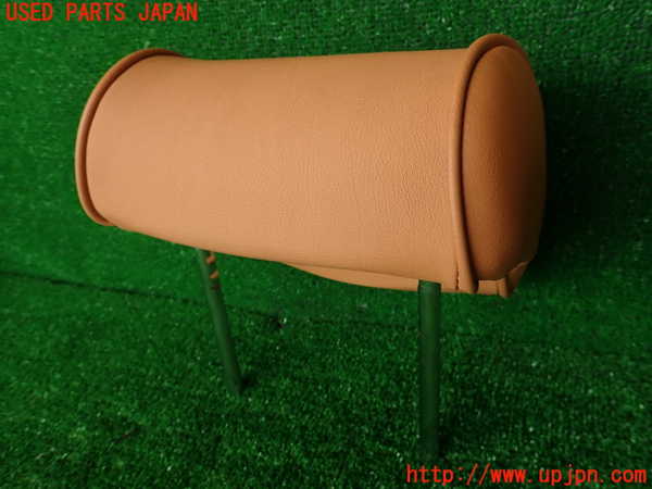 2UPJ-28337150]マセラティ・クアトロポルテ(MQP)右2列目ヘッドレスト 中古_m0002.jpg
