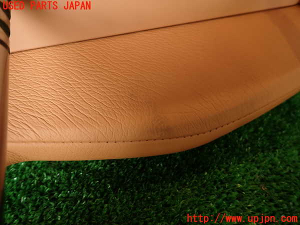 2UPJ-28337180]マセラティ・クアトロポルテ(MQP)左2列目ヘッドレスト 中古_m0005.jpg
