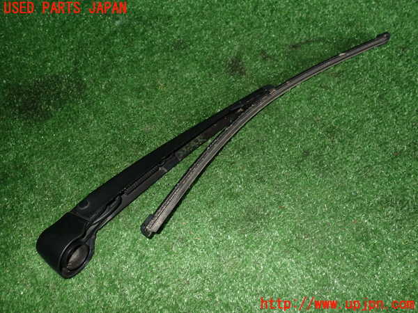 2UPJ-28341661]ベンツ CLA250 4MATIC シューティングブレーク(117951)(117)リアワイパーアーム1 中古_m0002.jpg