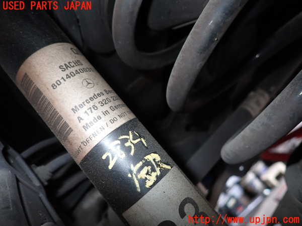 2UPJ-28345075]ベンツ CLA250 4MATIC シューティングブレーク(117951)(117)左リアショックアブソーバー 中古_m0002.jpg