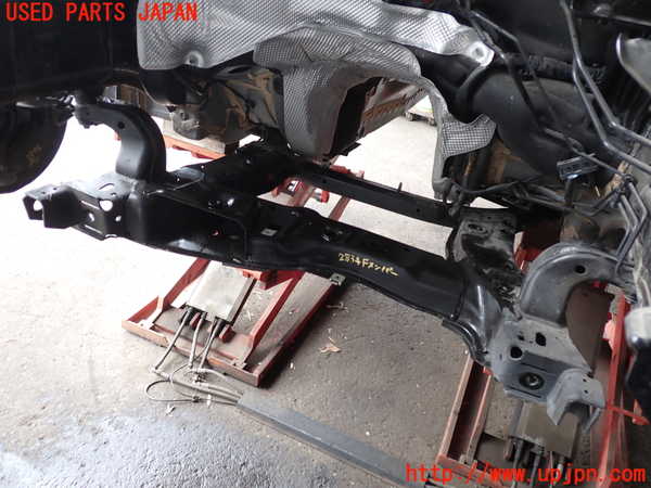 2UPJ-28345285]ベンツ CLA250 4MATIC シューティングブレーク(117951)(117)フロントメンバー 中古_m0002.jpg