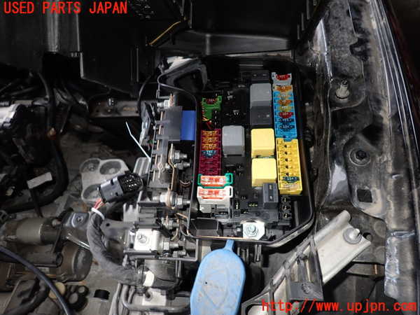 2UPJ-28346741]ベンツ CLA250 4MATIC シューティングブレーク(117951)(117)ヒューズボックス1 中古_m0002.jpg