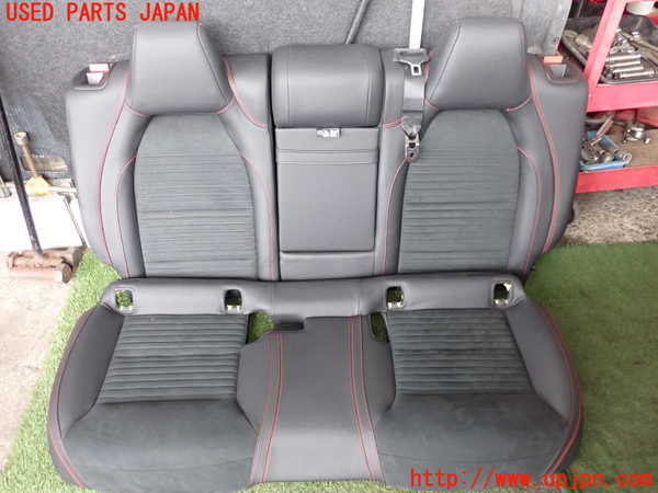 2UPJ-28347385]ベンツ CLA250 4MATIC シューティングブレーク(117951)(117)リアシート 中古_m0001.jpg