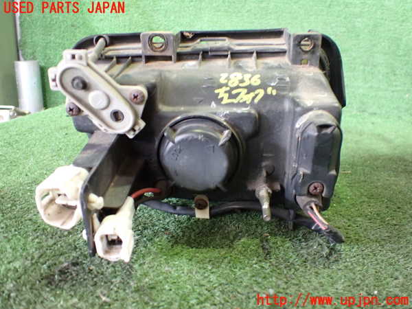 2UPJ-28361182]MR2(SW20)左フォグ (ジャンク品) 中古_m0005.jpg