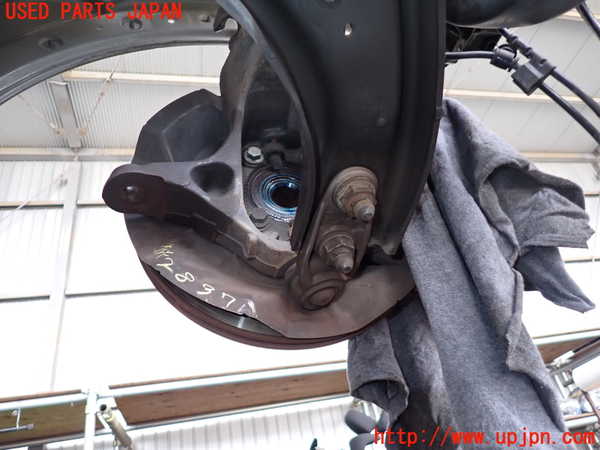 2UPJ-28374295]BMW ミニ(MINI)クーパーS(MF16S)(R56)左フロントナックルハブ 中古_m0002.jpg