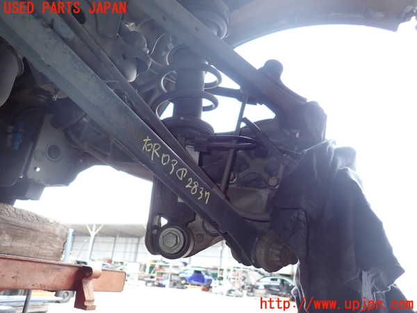 2UPJ-28374300]BMW ミニ(MINI)クーパーS(MF16S)(R56)右リアナックルハブ 中古_m0002.jpg