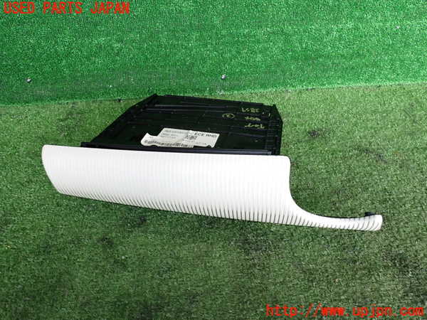 2UPJ-28377517]BMW ミニ(MINI)クーパーS(MF16S)(R56)グローブボックス2 中古_m0001.jpg