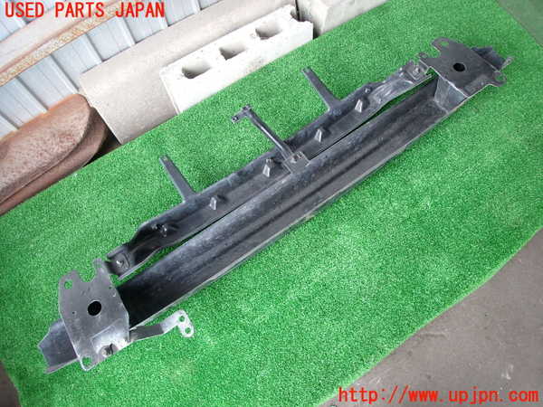 2UPJ-28381014]VW ルポGTI(6EAVY)フロントバンパーホースメント 中古_m0003.jpg