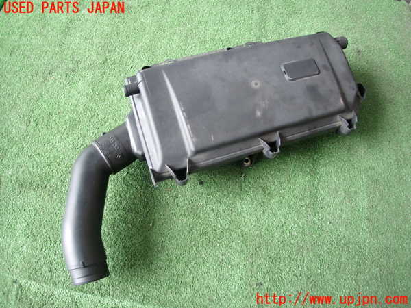 5UPJ-28382560]VW ルポGTI(6EAVY)エアクリーナーボックス 中古_m0001.jpg