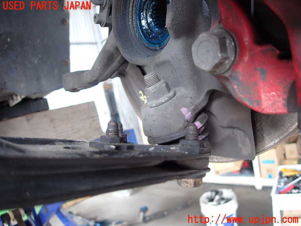 5UPJ-28384295]VW ルポGTI(6EAVY)左フロントナックルハブ 中古_m0003.jpg