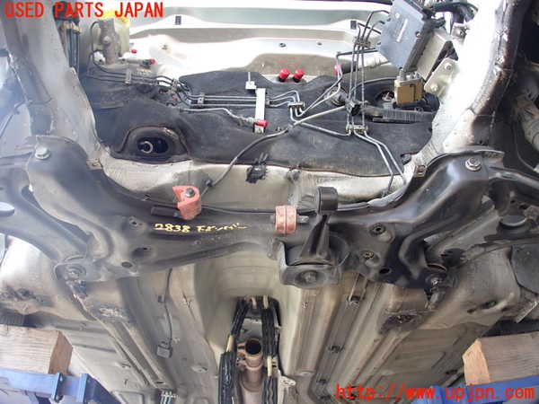 5UPJ-28385285]VW ルポGTI(6EAVY)フロントメンバー 中古_m0002.jpg