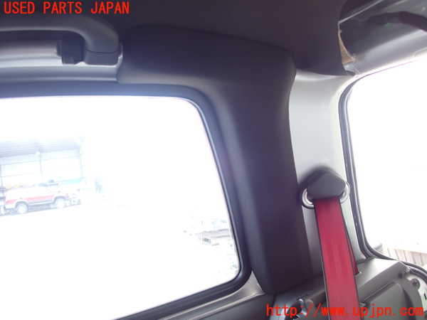 2UPJ-28387675]VW ルポGTI(6EAVY)右リアピラートリム 中古_m0002.jpg