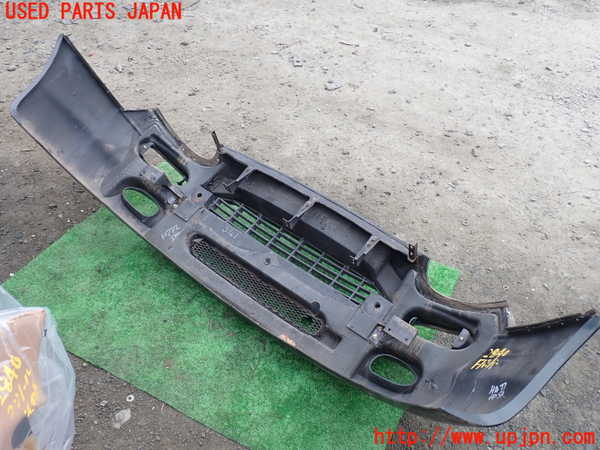 1UPJ-28401010]アストンマーティン・DB7(AM7)フロントバンパー 中古_m0004.jpg
