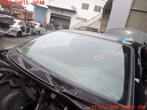 1UPJ-28401195]アストンマーティン・DB7(AM7)フロントガラス 中古 TRIPLEX M473 43R-00005_m0001.jpg